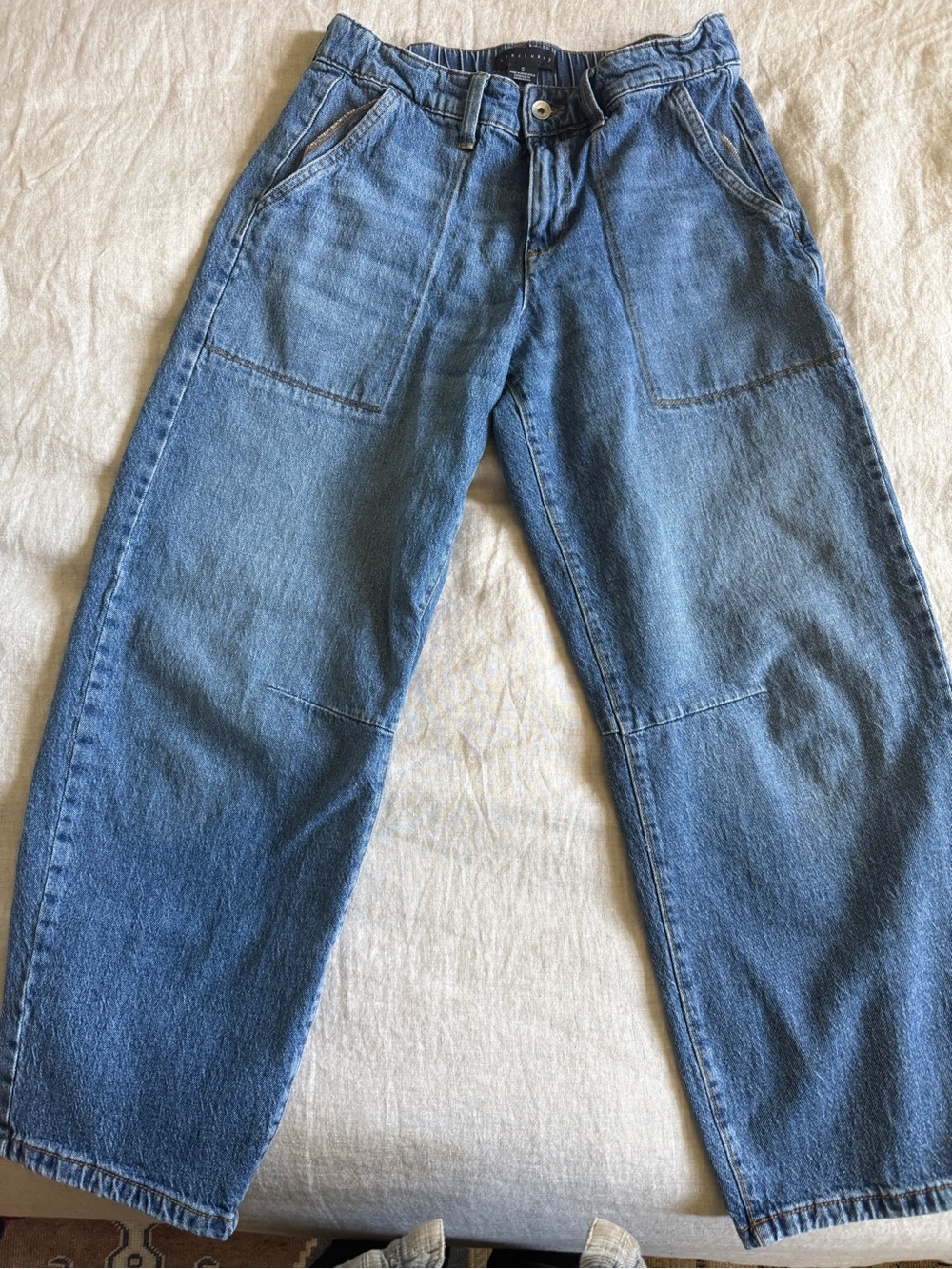 Sanctuary Barrel leg jeans in light medium wash size small